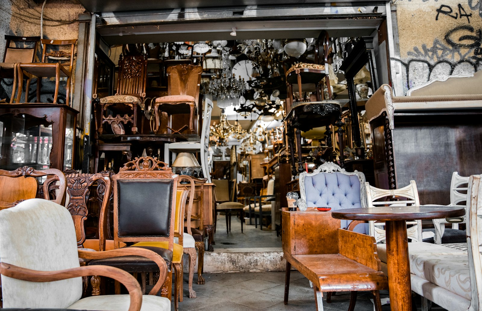 Why Depression-Era Furniture Is Often Not Worth Restoring