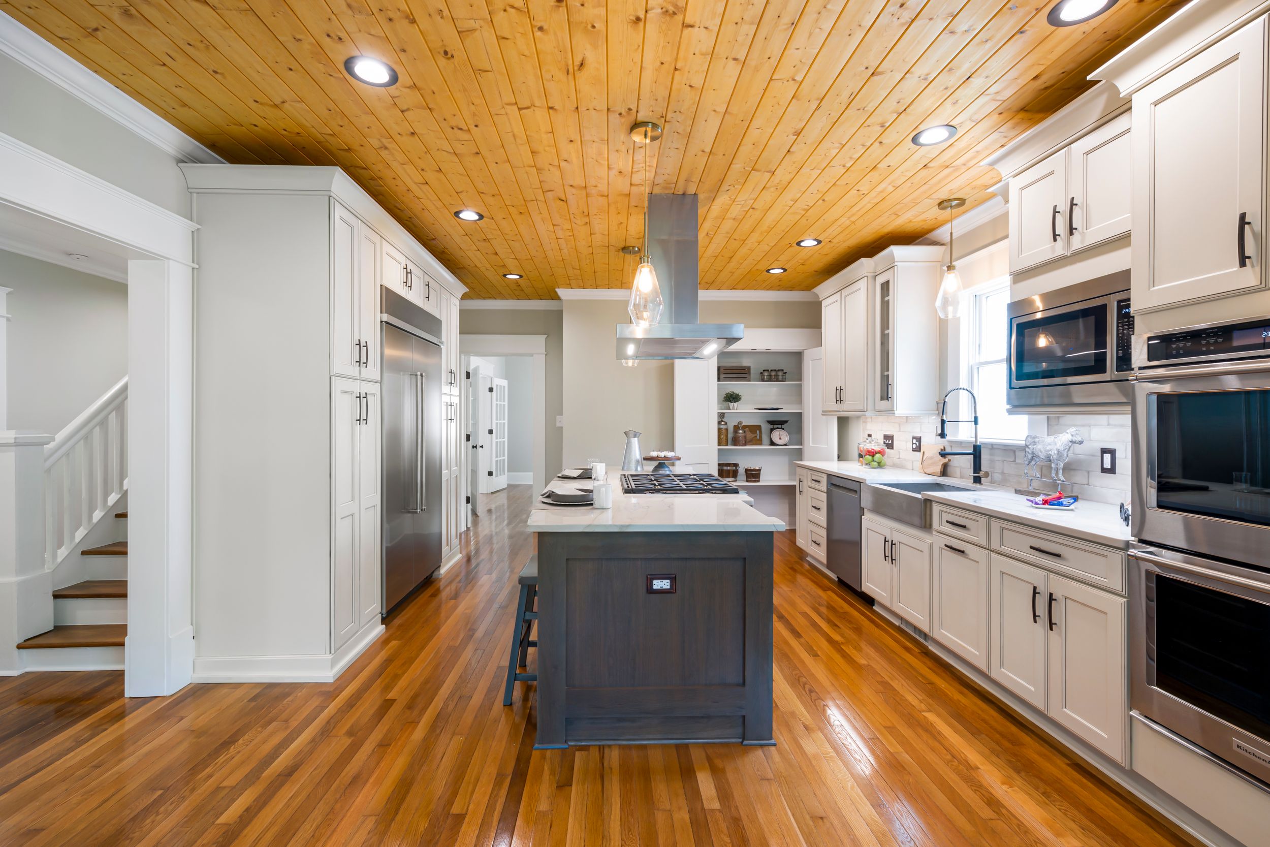 The Environmental Benefits of Refinishing Cabinets Instead of Replacing Them