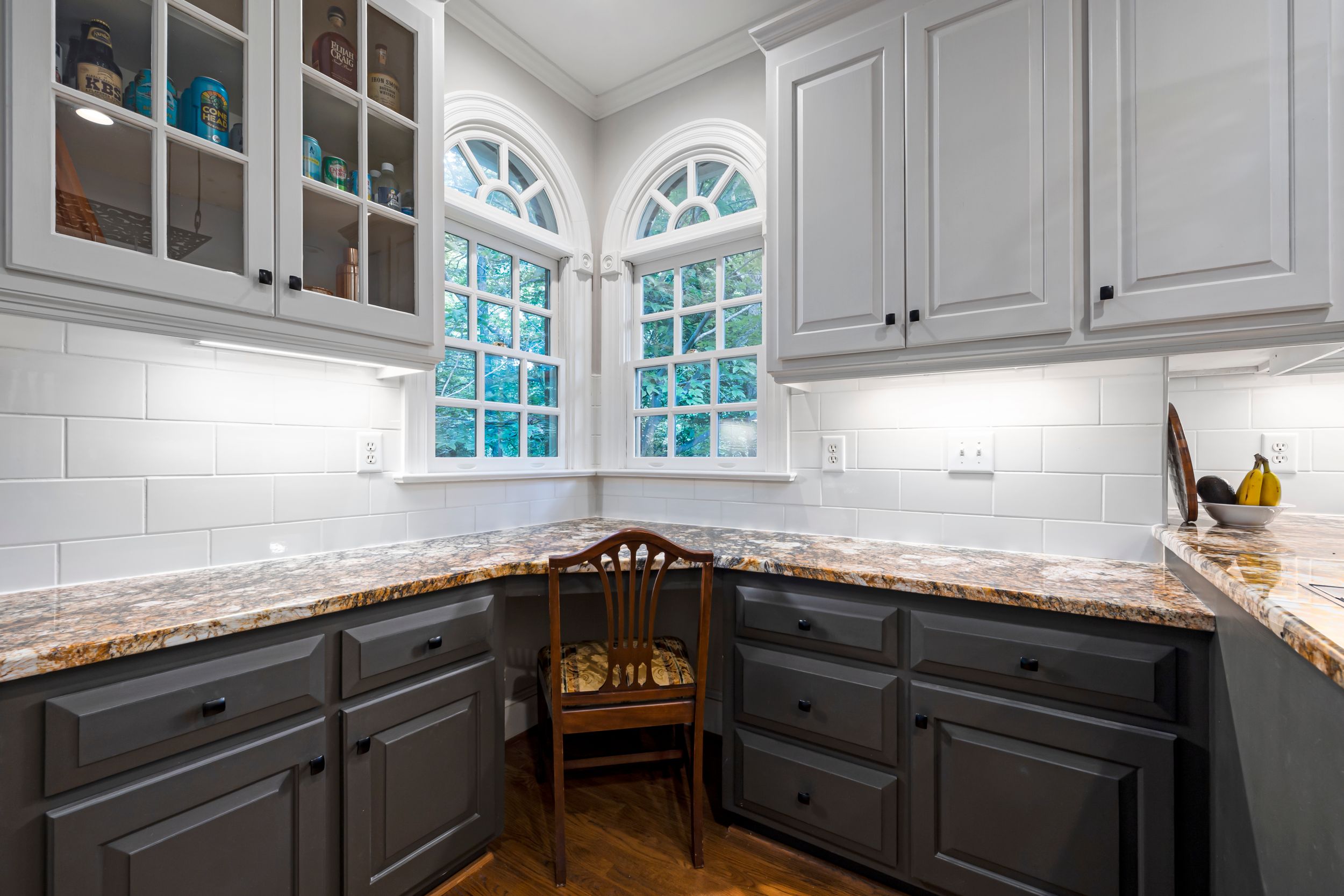 Cabinet Refinishing vs Replacement in Lexington KY: 2026 Cost Comparison & Practical Decision-Making Guide